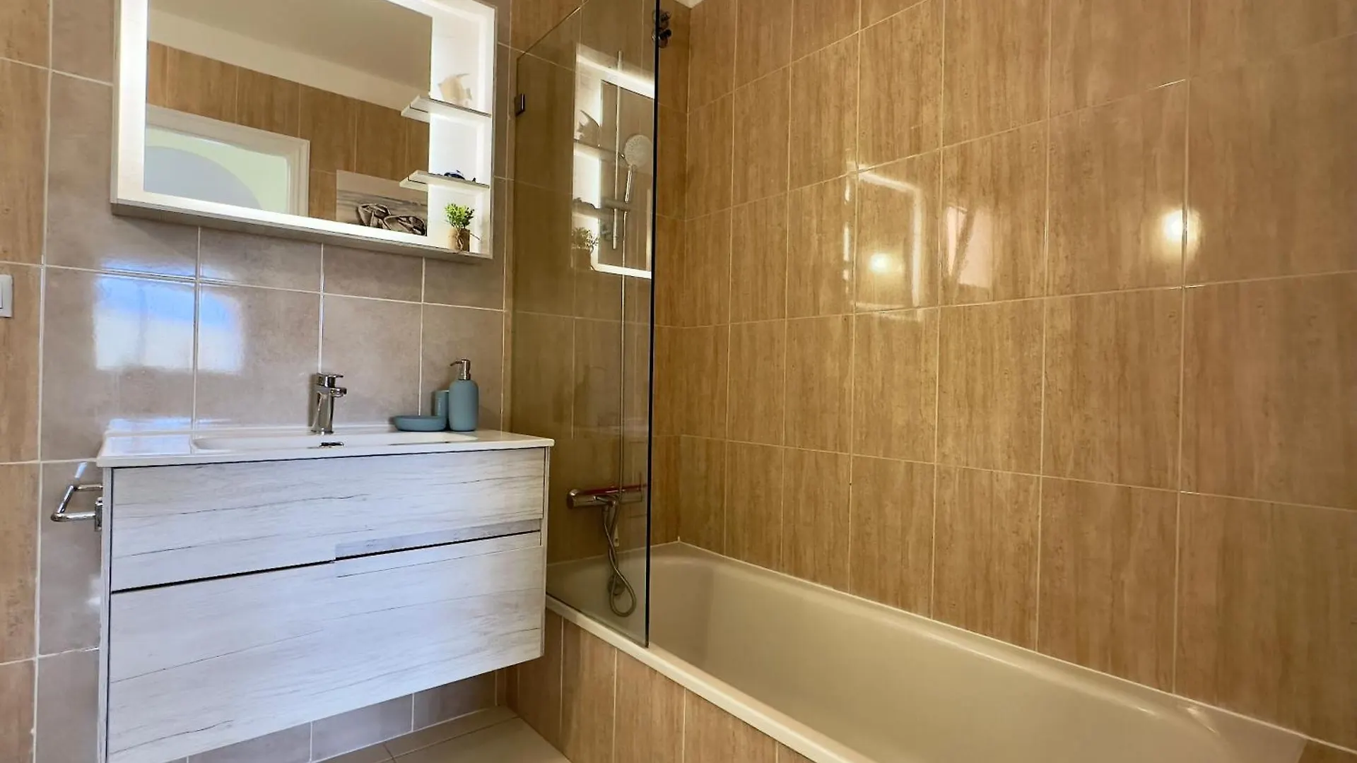 Apartmán Sunset Hideaway-Roque del Conde Costa Adeje  0*, Costa Adeje (Tenerife) Španělsko