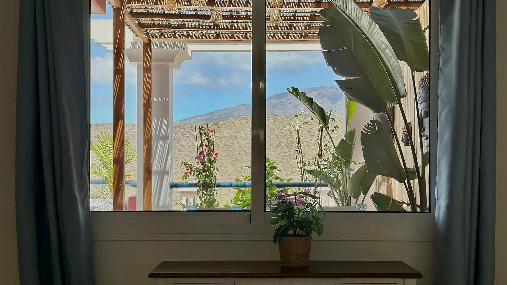 Sunset Hideaway-Roque Del Conde Apartment Costa Adeje  0*, Costa Adeje (Tenerife) Spain